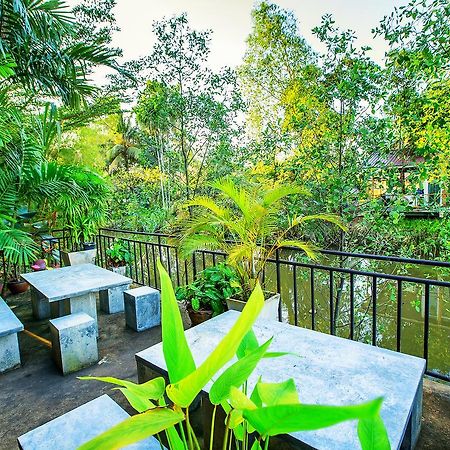Nida Rooms Central 89 Plaza Resort Surat Thani Buitenkant foto