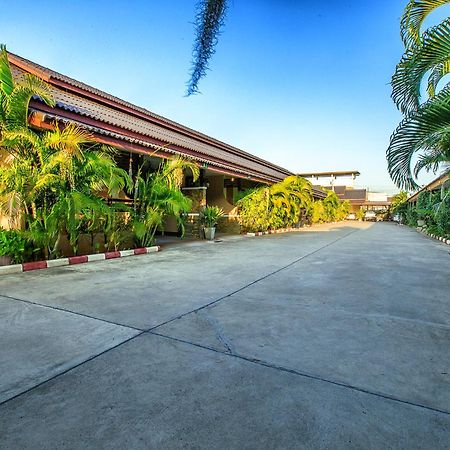Nida Rooms Central 89 Plaza Resort Surat Thani Buitenkant foto