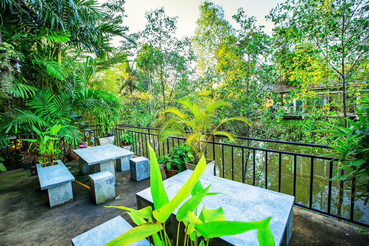 Nida Rooms Central 89 Plaza Resort Surat Thani Buitenkant foto
