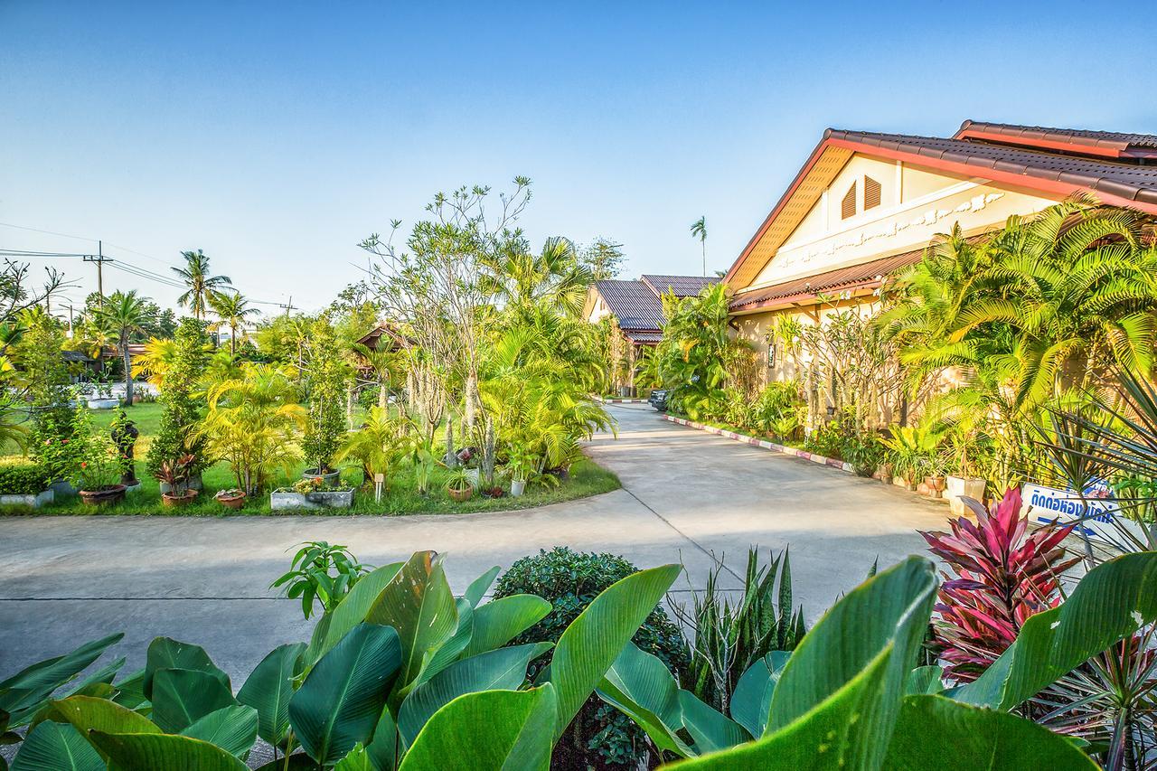 Nida Rooms Central 89 Plaza Resort Surat Thani Buitenkant foto