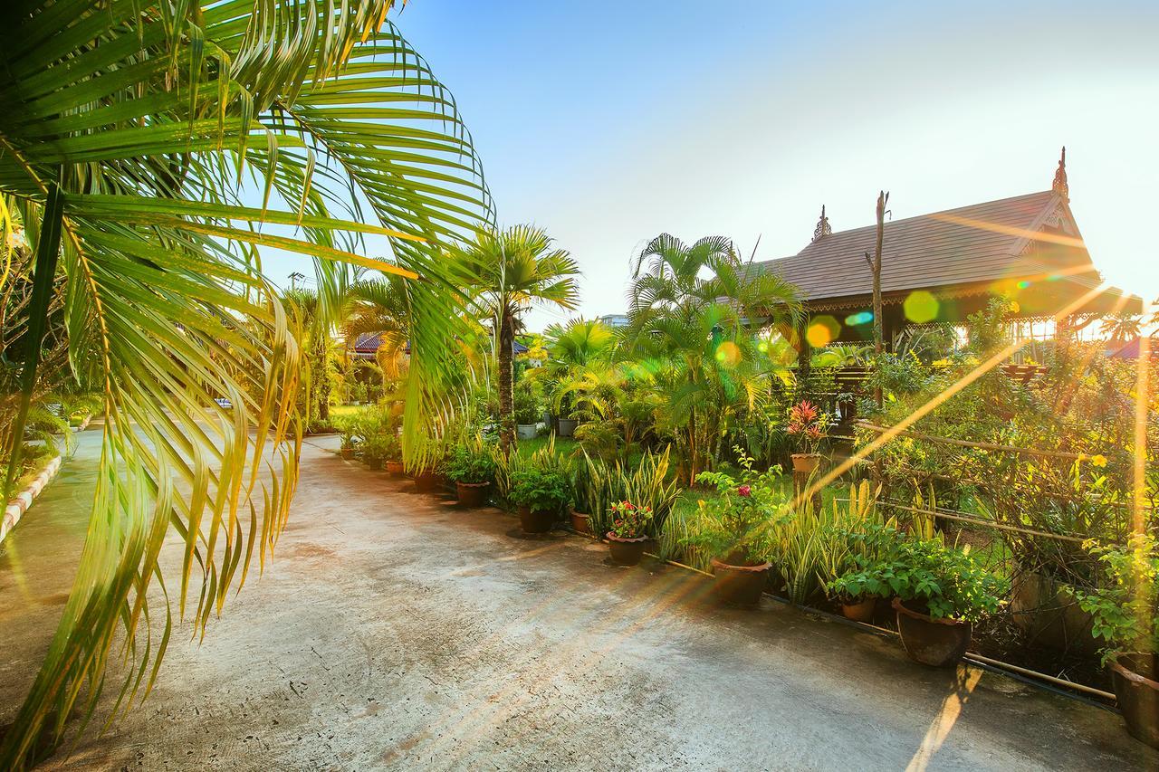 Nida Rooms Central 89 Plaza Resort Surat Thani Buitenkant foto